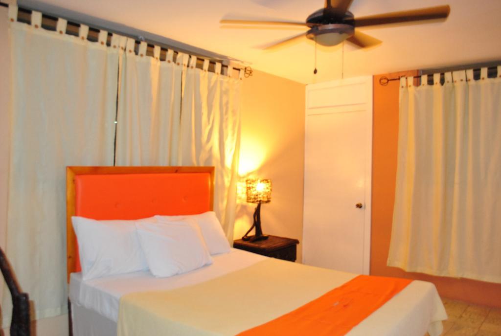 Hotel Imperial Cap-Haïtien Kültér fotó